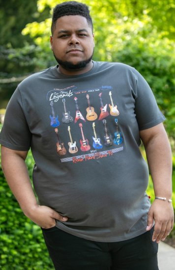 D555 JAIDEN Legends Guitar Printed Crew Neck T-Shirt Khaki - T-shirts - Stora T-shirts - 2XL-14XL