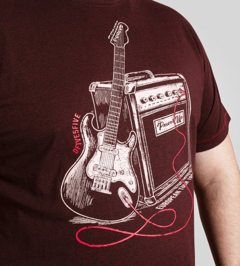 D555 Barnsley Guitar and Amp Crew Neck T-Shirt Burgundy - T-shirts - Stora T-shirts - 2XL-14XL