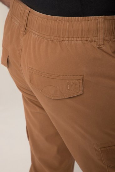 JP1880 782635 Cargobyxor med benfickor Karamellbrun - Jeans & byxor - Stora Jeans och Stora Byxor