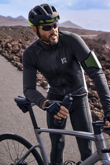 JP1880 Jay-Pi QuickDry Cycling Jacket Black - Träningskläder & friluft - Träningskläder till herr i stora storlekar