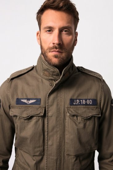 JP1880 Field Jacket with Badges Vintage Look TALL Moss Green - TALL jackor - TALL jackor med extra ärmlängd