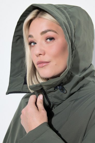 Ulla Popken 842008 Funktionskappa Grön - Kappor - Kappor i stora storlekar