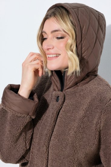 Ulla Popken 851809 Teddyjacka Ljusbrun - Jackor - Damjackor i stora storlekar