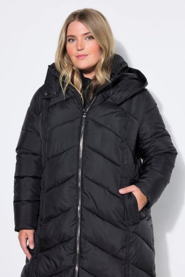 Ulla Popken 851842 Vadderad kappa Svart - Kappor - Kappor i stora storlekar