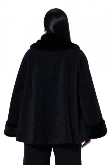 Ulla Popken 852644 Capejacka med fuskpälskant Svart - Ponchos & capes - 