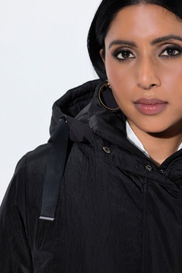 Ulla Popken 853351 Sympatex vattentät vadderad jacka med huva Svart - Jackor - Damjackor i stora storlekar
