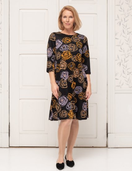 Scandinavian Caramel Flower Petals Dress Lavender and Orange - DAMKLÄDER 40-66 - 