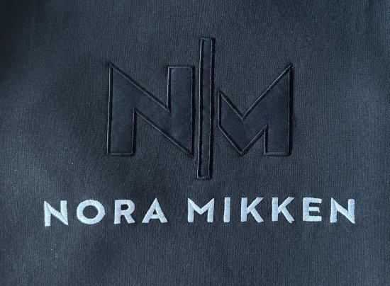 Nora Mikken KADRI Long Hoodie Black - Tröjor & hoodies - 
