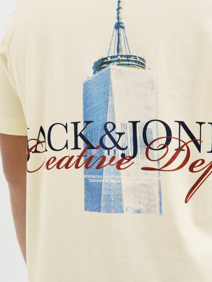 Jack & Jones Boston Photo Crew Neck T-Shirt Antique White - T-shirts - Stora T-shirts - 2XL-14XL