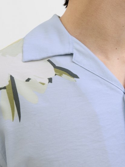 Jack & Jones Vira Marshall AOP Short Sleeve Shirt Skyway - Skjortor - Stora skjortor - 2XL-8XL
