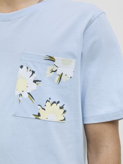 Jack & Jones Tavira Aop Pocket Crew Neck T-Shirt Skyway - T-shirts - Stora T-shirts - 2XL-14XL