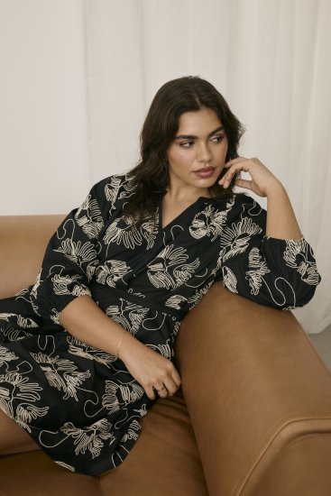 Kaffe Curve Kimmie Dress Black Chalk Embroidery - Midiklänningar - 