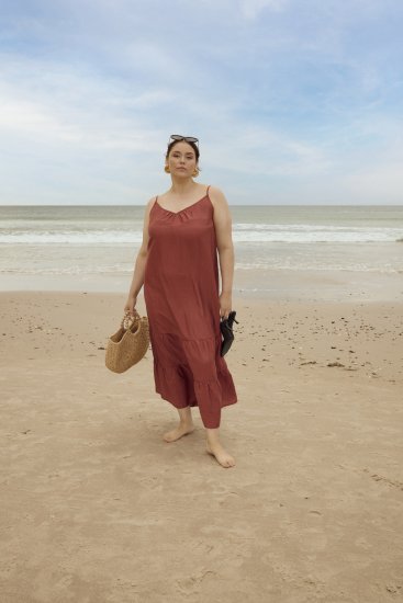 Kaffe Curve Emilia Dress Henna Brown - Maxiklänningar - 