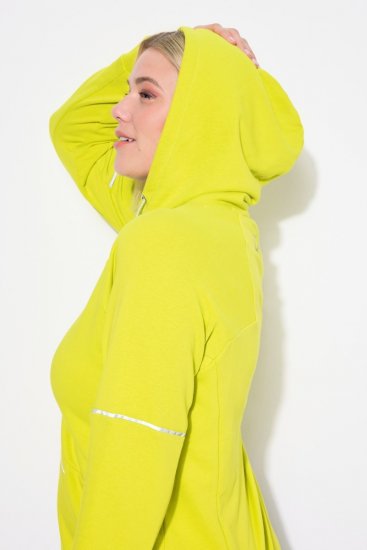 Ulla Popken Zippered Pocket and Reflective Piping Hoodie Green Apple - Collegetröjor & hoodies - Mjuka tröjor och hoodies i stora storlekar