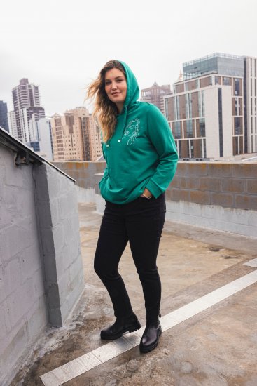 Ulla Popken Face Graphic Long Sleeve Hoodie Emerald Green - Collegetröjor & hoodies - 