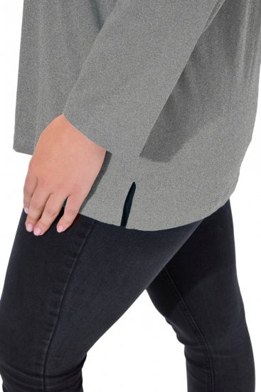 Ulla Popken Back To Basics V-Neck Relaxed Fit Cotton Tee Light Grey Melange - T-shirts - T-shirts för kvinnor