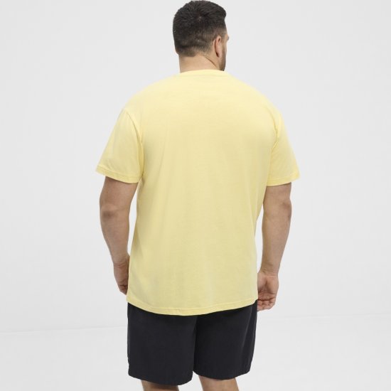 North Latitude T-Shirt Printed Yellow - T-shirts - Stora T-shirts - 2XL-14XL