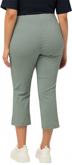 Ulla Popken Stretch Basic Bengaline Capri Pants Light Moss Green - Jeans & Byxor i Stora Storlekar – Plus Size - 