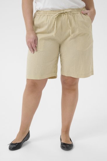 Kaffe Curve Nana Randiga shorts Chincilla/Vit randig - Jeans & Byxor i Stora Storlekar – Plus Size - 