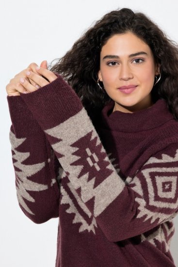 Ulla Popken Aztec Pattern Turtleneck Sweater Plum - Collegetröjor & hoodies - Mjuka tröjor och hoodies i stora storlekar