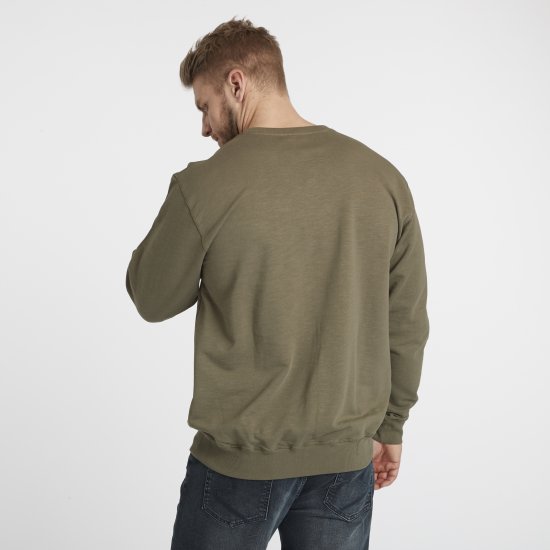 North Latitude Denim Logo Sweatshirt Dusty Olive Green TALL - TALL tröjor - TALL sweatshirts för långa män