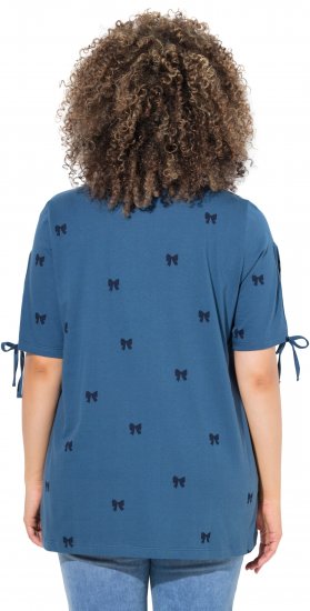 Ulla Popken Bow Print Split Sleeve Tee Indigo Denim - Tryckta T-shirts för dam i stora storlekar - 