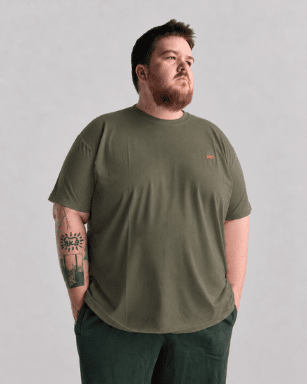 Motley Denim Stockholm T-shirt Dark Khaki - T-shirts - Stora T-shirts - 2XL-14XL