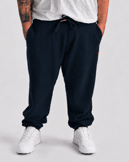Motley Denim Berlin Sweatpants Navy - Mjukisbyxor och -shorts - Mjukisbyxor & Mjukisshorts 2XL-12XL